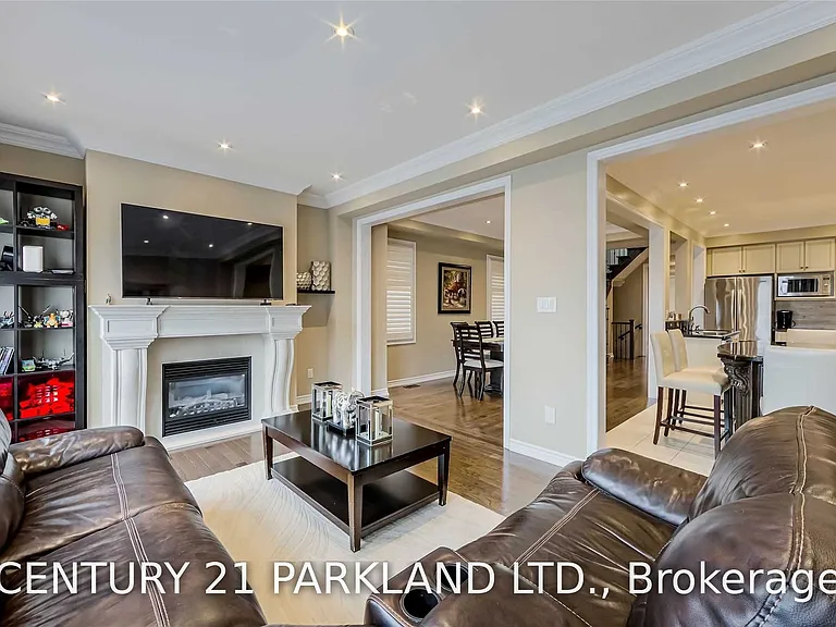 15 Sedgewick Pl — Photo 11