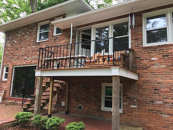 3rd image of 9814 Perrott Ct