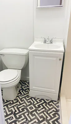 Rented by City Connections Realty | media 15