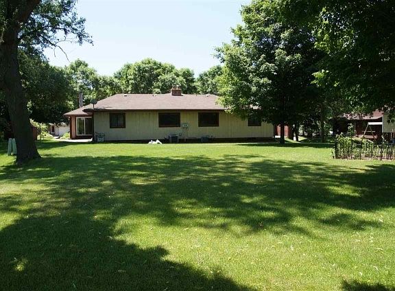 3rd image of 5206/5208 Piccadilly Dr