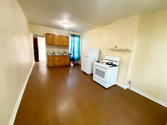 Rented by Brooklyn Property Group LLC | media 15