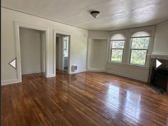 2nd image of 419 5th St #H