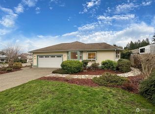 717 Estes Ct, Pt Angeles, WA