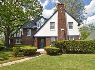 1516 Elizabeth Pl, Cincinnati, OH 45237