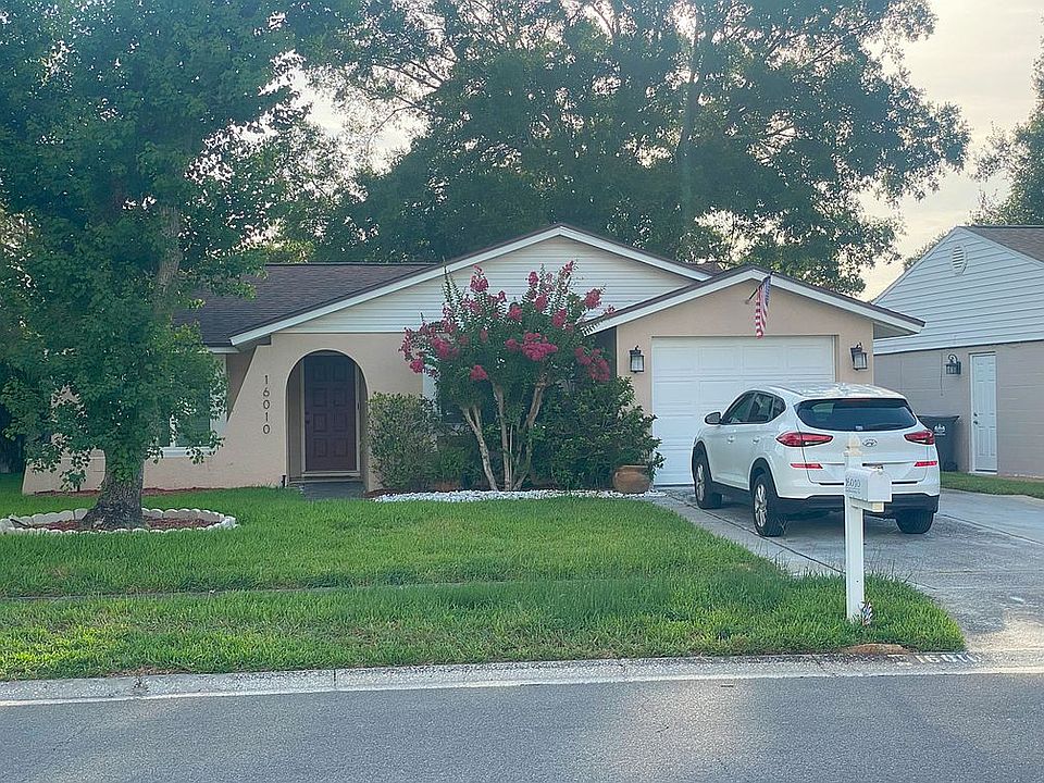 1st image of 16010 Saddlestring Dr