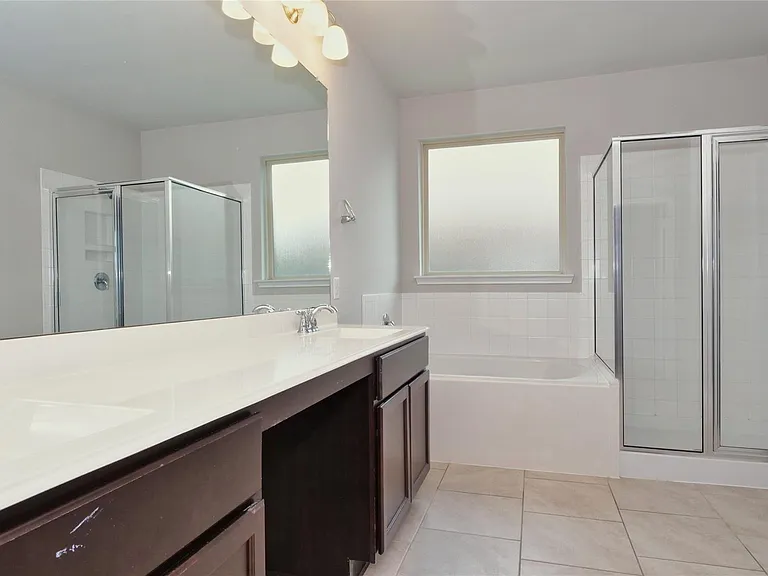 4427 Aversa Dr — Photo 15