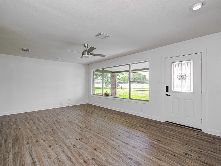 709 S McCarty Ave — Photo 10