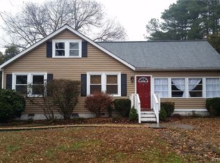 6663 Williams Landing Rd, Hayes, VA 23072