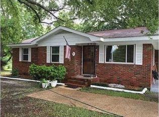 11 Davis Bayou Rd, Ocean Springs, MS 39564