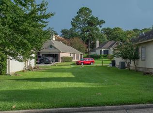 108 Fairway View Ct, Montgomery, TX 77356