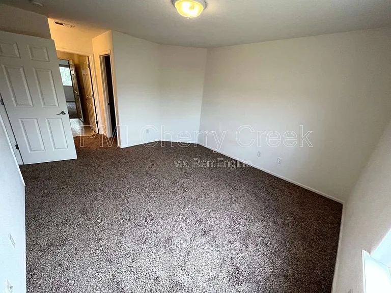2115 Selenite Ct — Photo 19