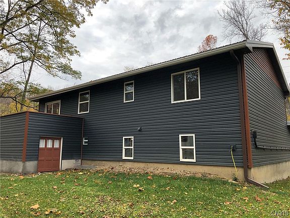 5th image of 77 Shelter Valley Rd