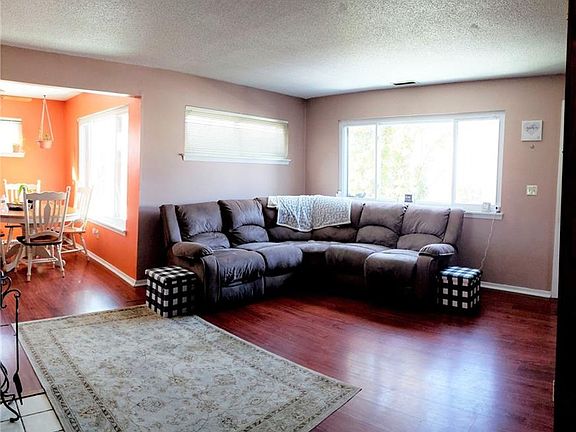 4th image of 81 Main St Unit 33C