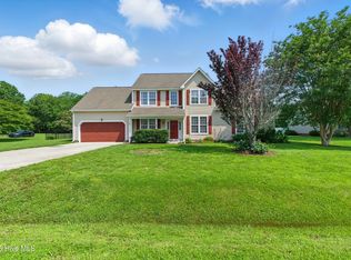 105 NW River Dr, Moyock, NC 27958