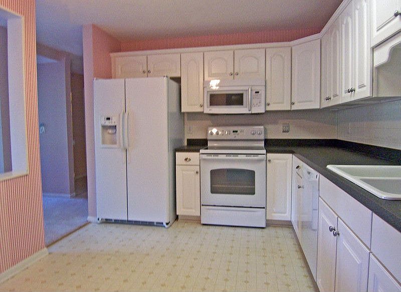 1st image of 4207 Lakeside Ave N APT 141
