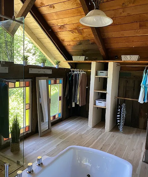 clothes are for display only; baskets on shelves instead of a dresser