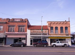 1220 Overland Ave, Burley, ID 83318