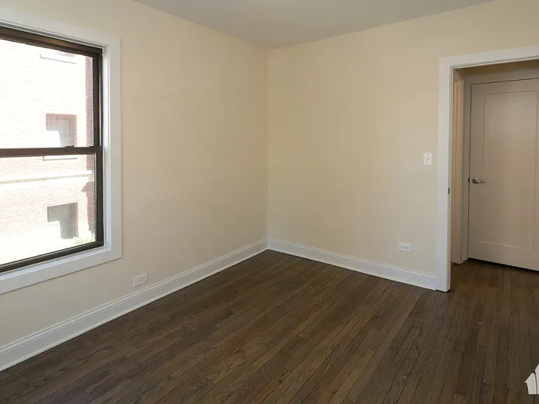 2641 N Spaulding Ave #1E — Photo 6