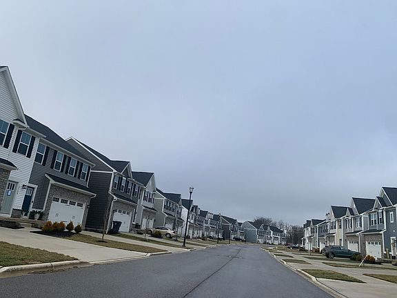 4th image of 3789 Mason Ln