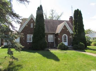 1205 Clark St, Lowpoint, IL 61545