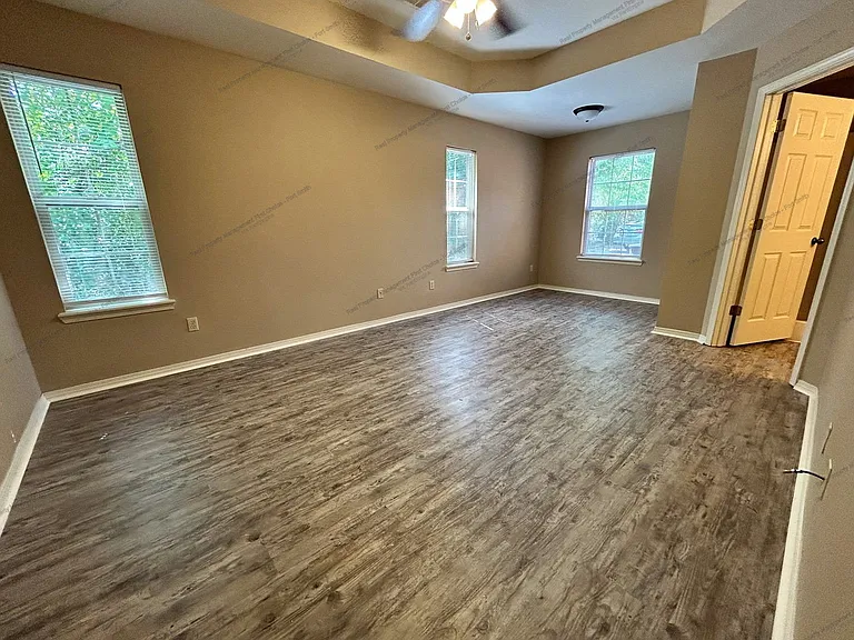 4806 Park Ave — Photo 24