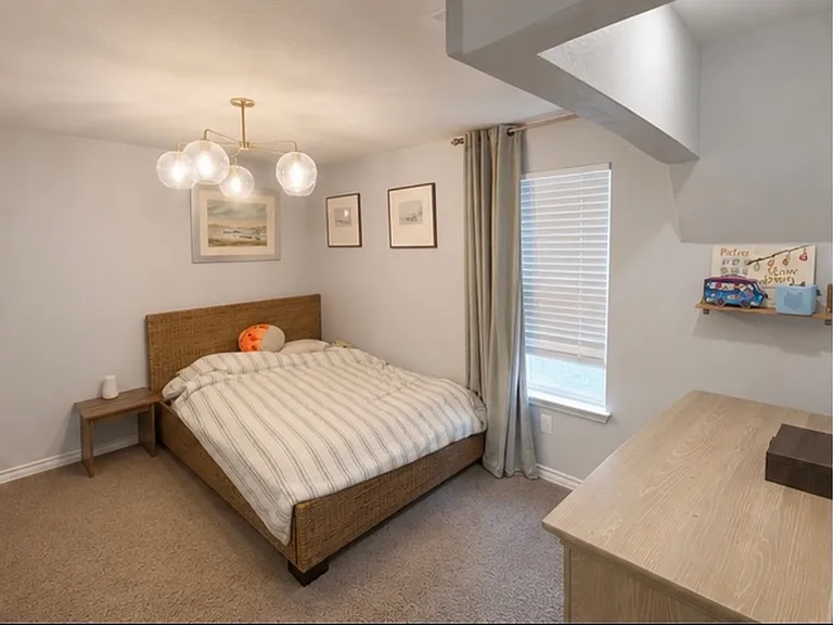 467 Pebble Creek Run — Photo 1