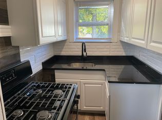 994 -996 Douglas Avenue, Providence, RI 02904