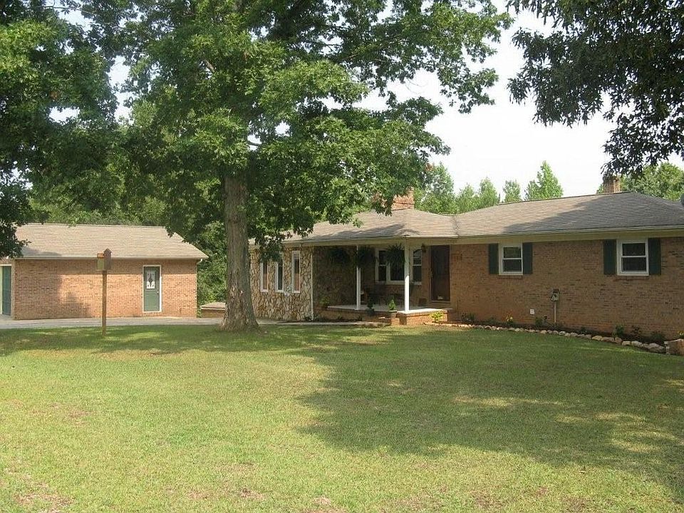 1st image of 3493 Bridgeport Ln