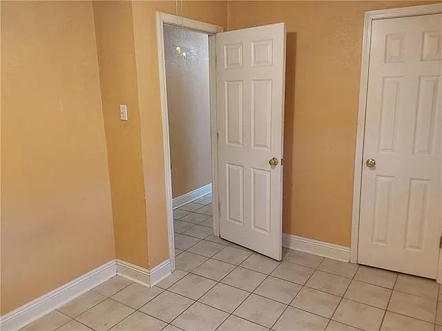 2025 Starling Dr — Photo 17