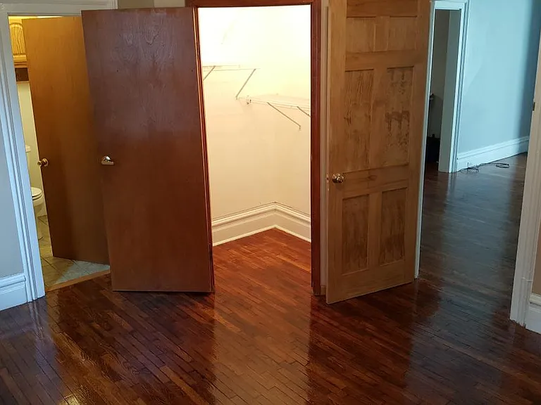 Master Bedroom Closet