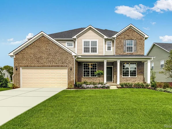 51828 Torbay Dr, Northville, MI 48167