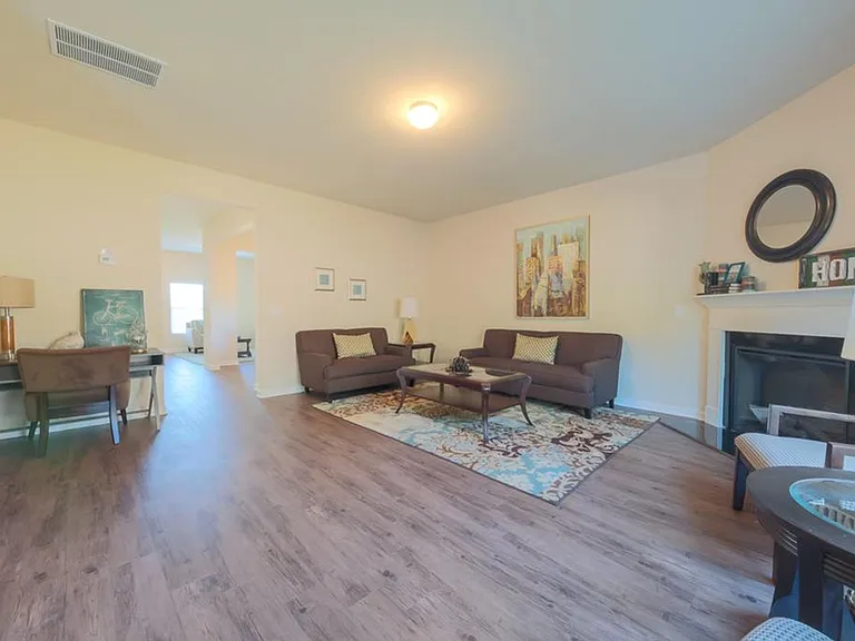 5036 Vine Ln — Photo 17