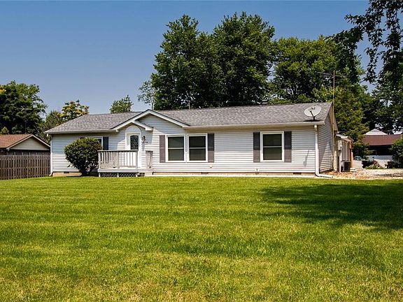 3rd image of 14144 State Road 38 E