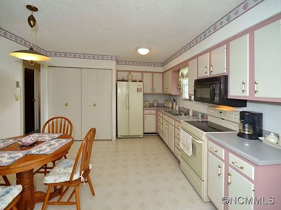 5th image of 603 Clearview Dr
