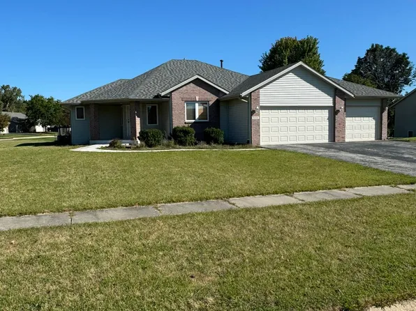 6448 Corinas Curv, Rockford, IL 61103