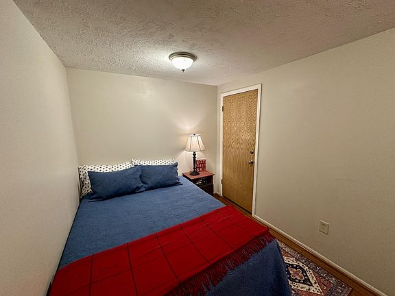 5th image of 3615 N Wolf Lodge Dr #1-405-1