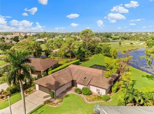 106 Torrey Pines Point, Naples, FL 34113