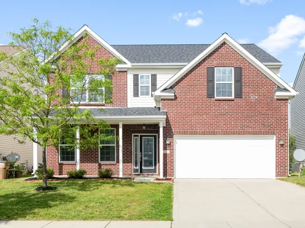 2070 Lakecrest Dr, Columbus, IN 47201