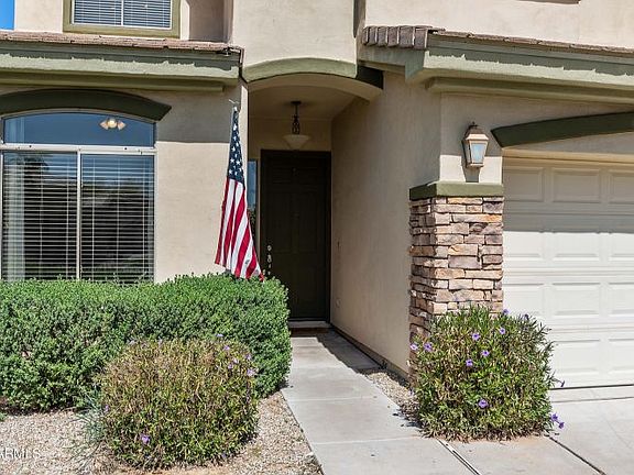 3rd image of 1898 W Periwinkle Way