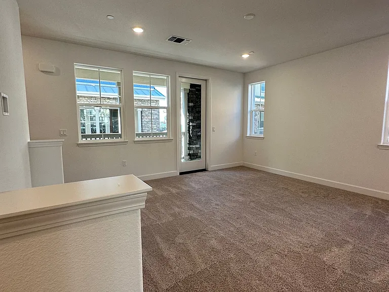 47417 Royce Falls Ter — Photo 5
