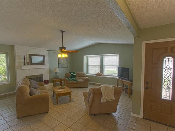 5th image of 2601 Churchill Way
