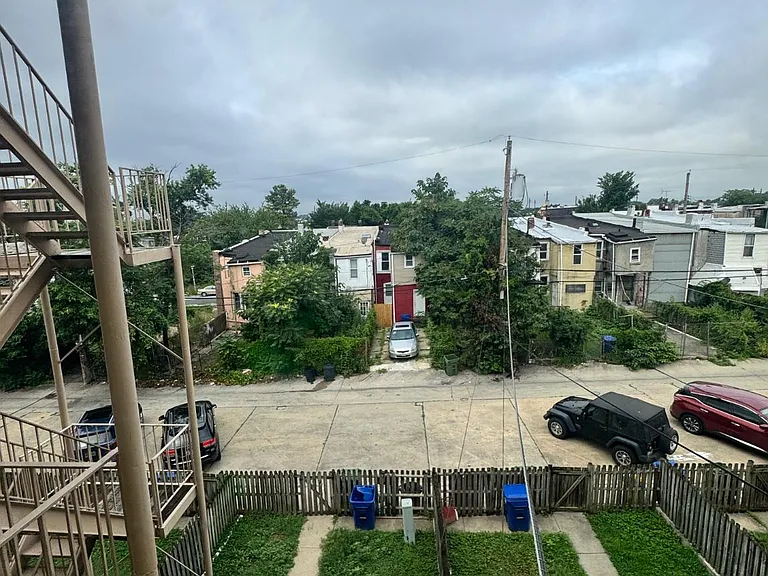 914 N Fulton Ave #C — Photo 6