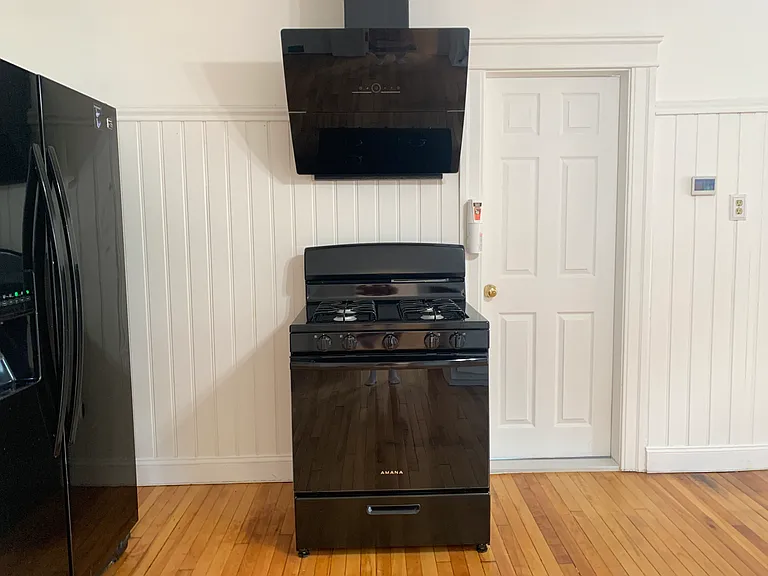 314 Plantation St — Photo 19