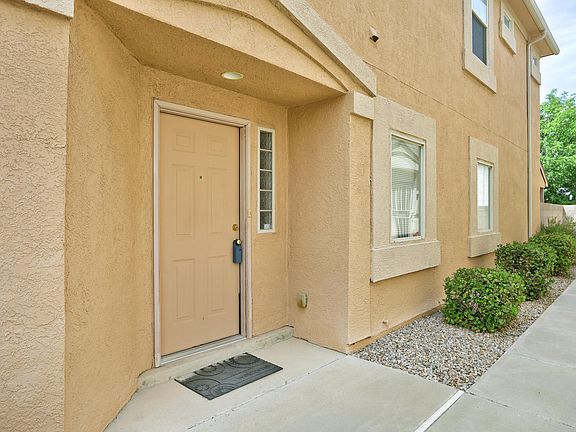 3rd image of 5615 Valle Alegre Rd NW