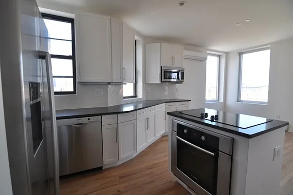 Rented by Bohemia Realty Group | media 20