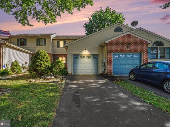 2094 Acorn Dr, Lebanon, PA 17042
