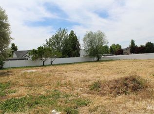 6 W Alicia St, Meridian, ID 83646