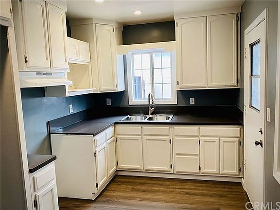 5th image of 7818 Blackford Ave