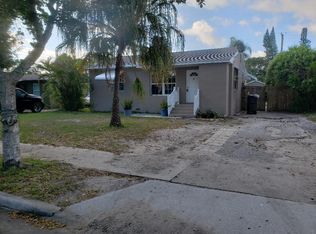 1110 Oak St, West Palm Beach, FL 33405