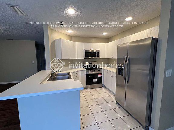 5th image of 10624 Lago Welleby Dr